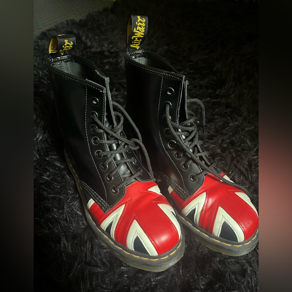 DOC DR. MARTENS UNION JACK LEATHER BOOTS Womens UK 6 (US size 8) Pre-Owned 10950
